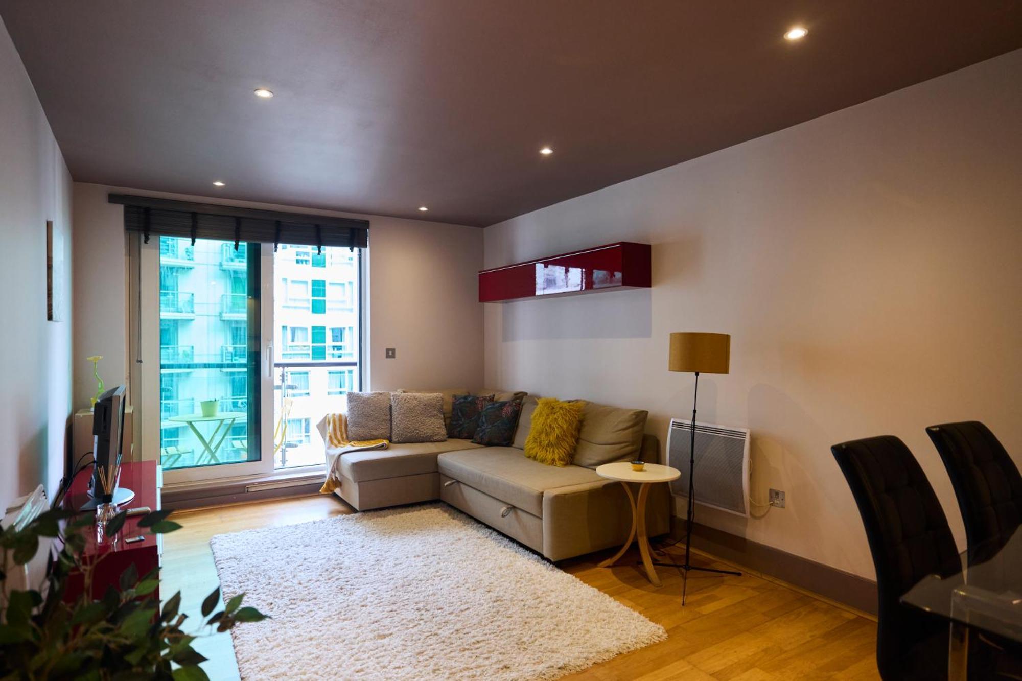 The Vauxhall Hideout - Comfy 2Bdr Flat With Balcony Λονδίνο Εξωτερικό φωτογραφία