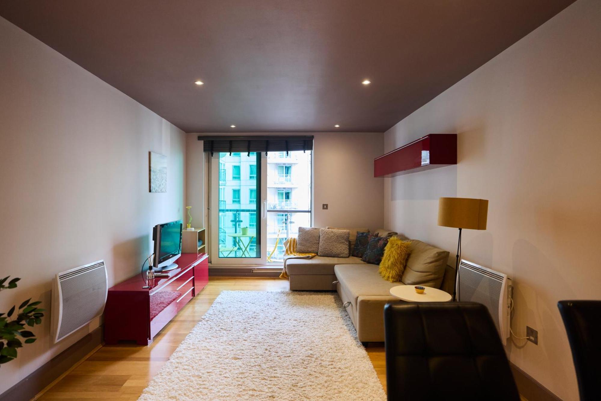 The Vauxhall Hideout - Comfy 2Bdr Flat With Balcony Λονδίνο Εξωτερικό φωτογραφία