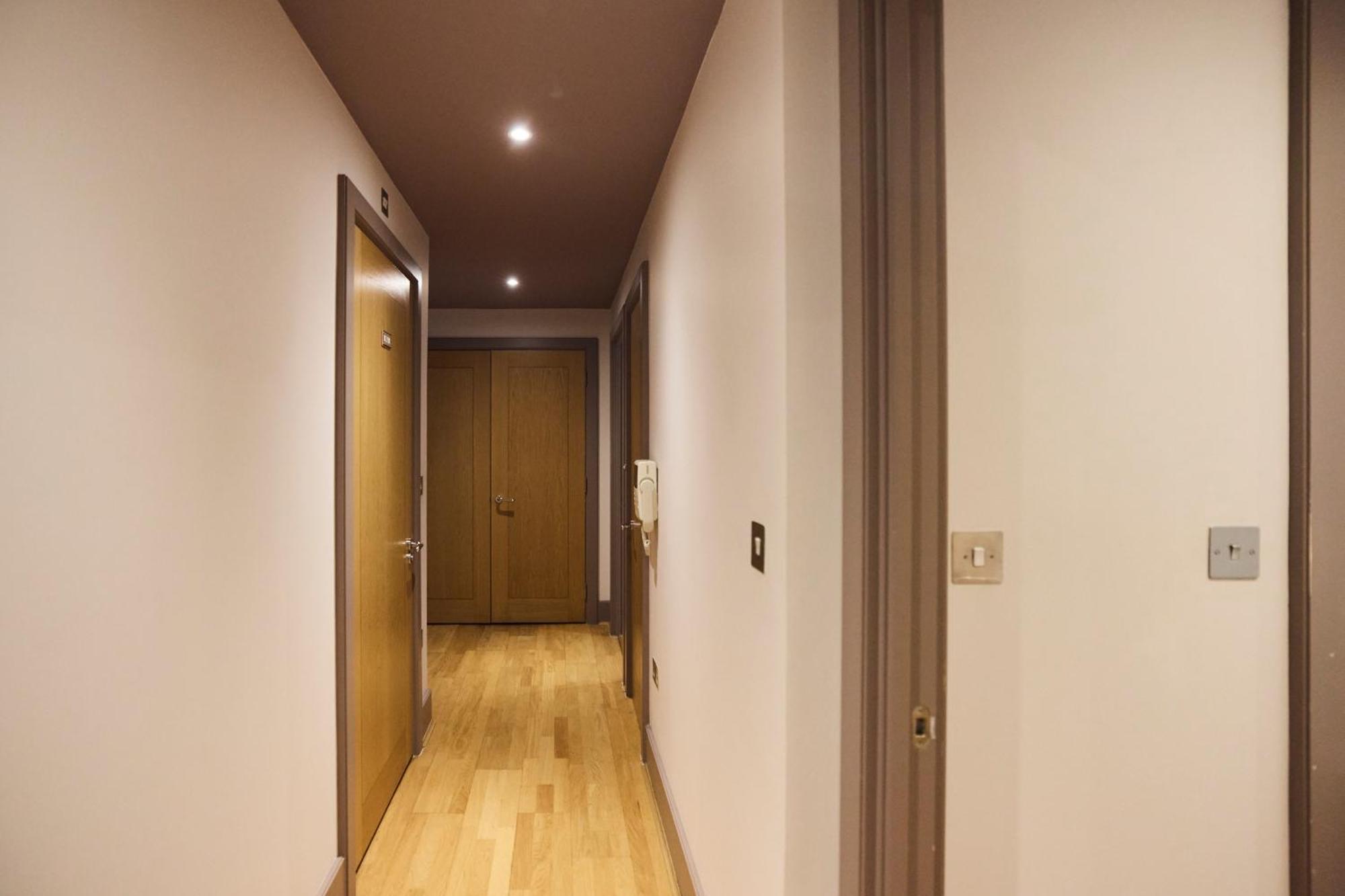 The Vauxhall Hideout - Comfy 2Bdr Flat With Balcony Λονδίνο Εξωτερικό φωτογραφία